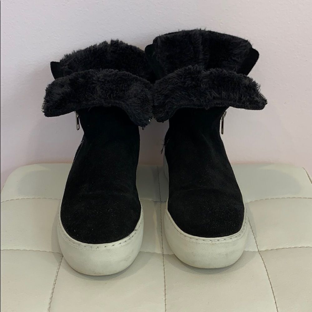 Steve Madden Fur Lined Booties - Picture 4 of 4
